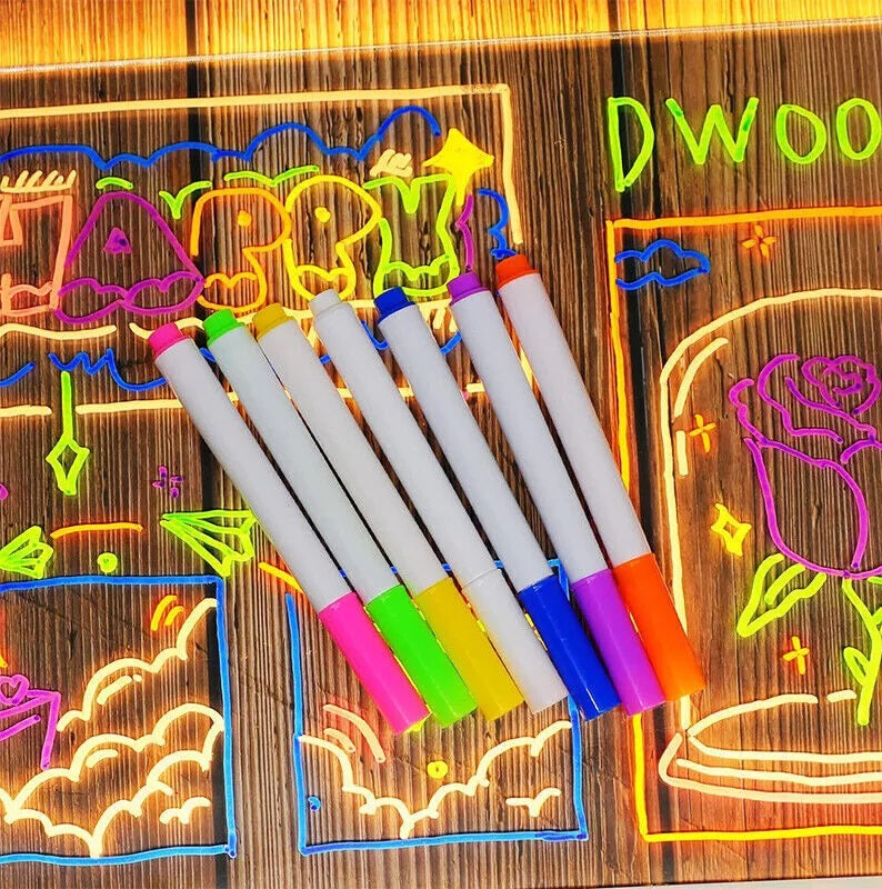 TABLERO LED 3D NEÓN - BASE TRIPODE - TAMAÑO GRANDE 30X20 CM - 7 MARCADORES BORRABLES - 🎁OBSEQUIO PDF 97 DIBUJOS🎁 + ENVÍO GRATIS!👦👧